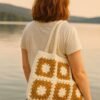 Sac cabas en crochet – Granny squares crème et moutarde